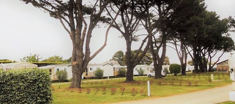 בית מלון כפרי Camping Park Er Lann