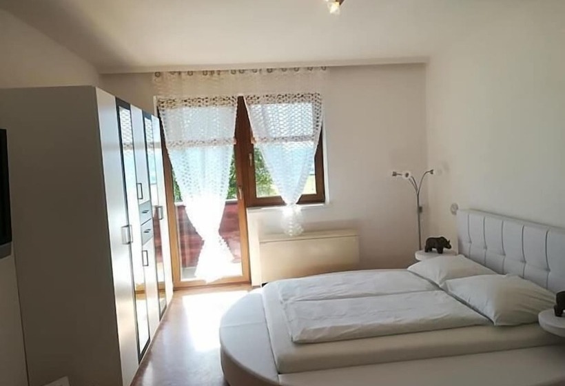 ペンション Privatzimmer Dimitrova