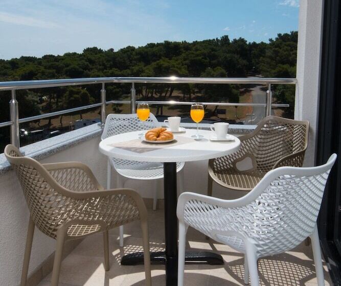 Aparthotel Punta Blu   Pool & Spa