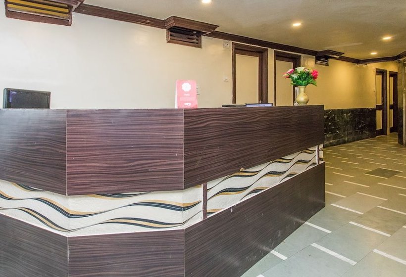 호텔 Gurukripa Inn By Oyo Rooms