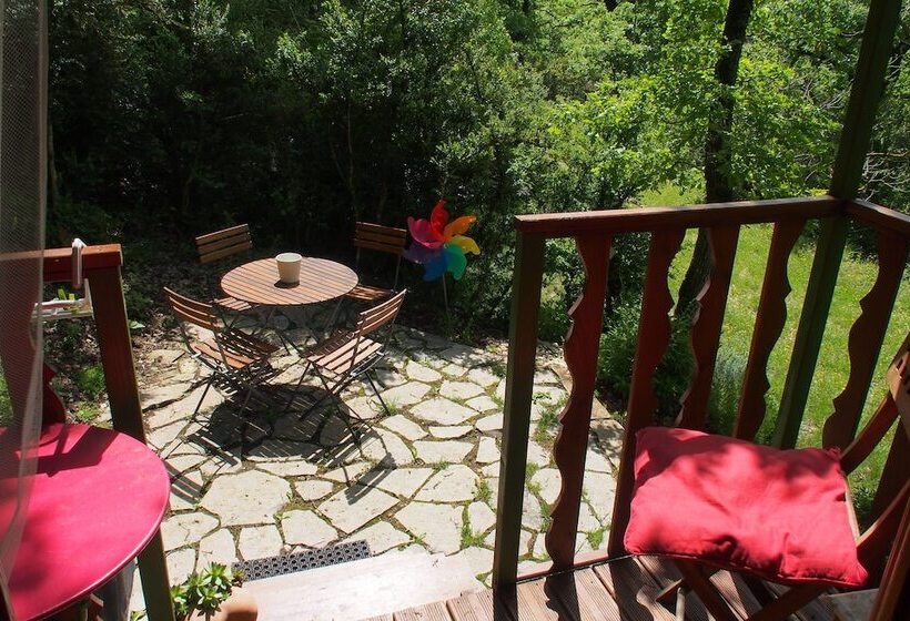 فندق La Roulotte De Cabrières