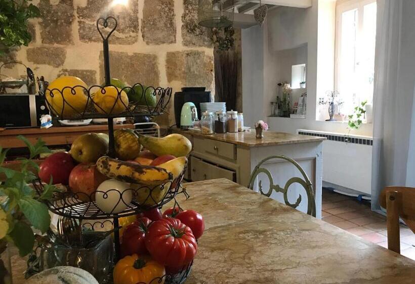 膳宿费 Les Aiguières En Provence