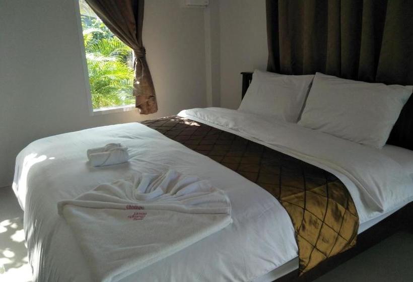 هتل Oyo 767 Pang Chompu Resort