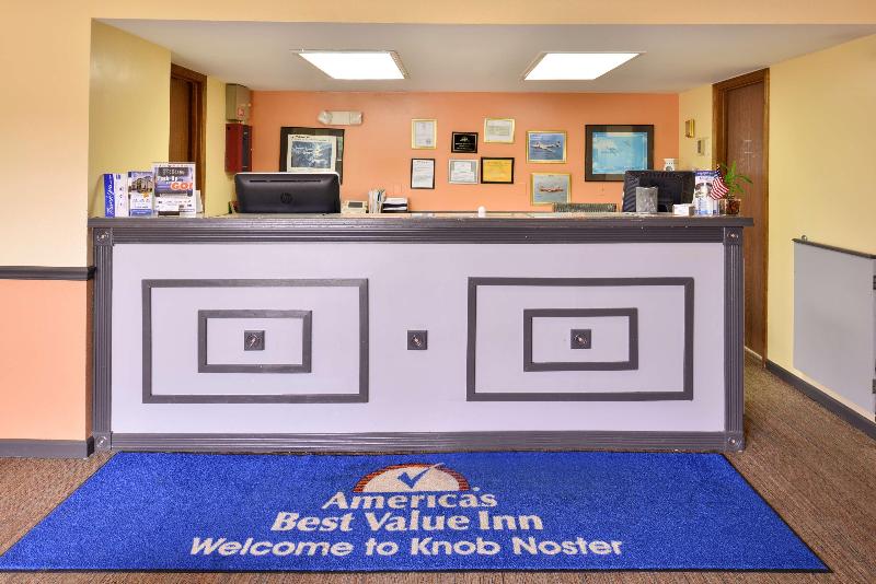 酒店 Americas Best Value Inn Knob Noster