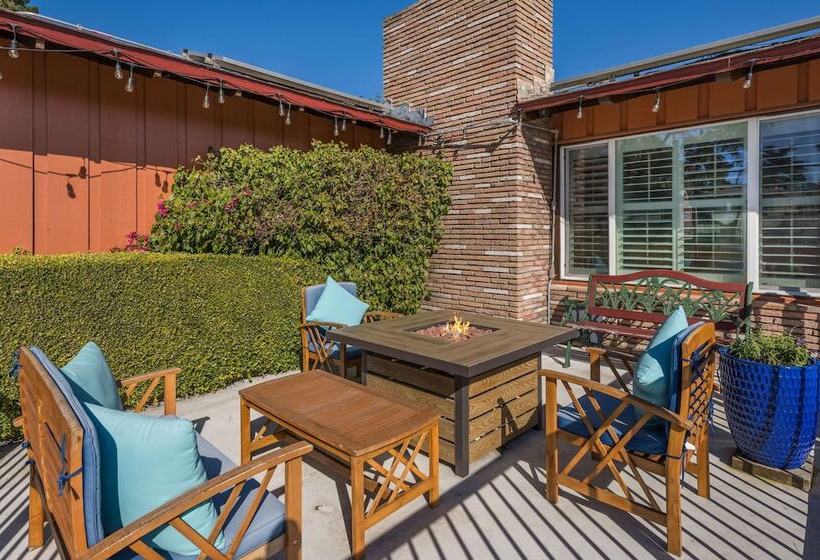 בית מלון כפרי Clarion  Collection Wilkie S Inn Pacific Grove  Monterey