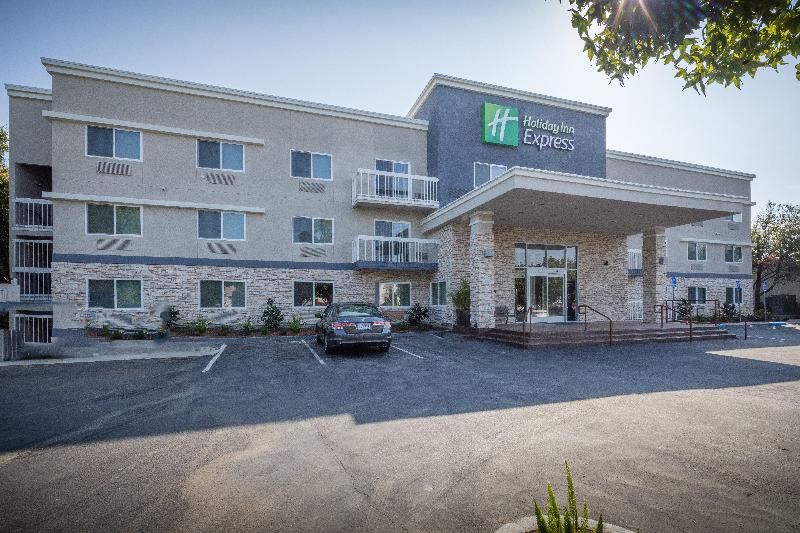 בית מלון כפרי Holiday Inn Express   Sunnyvale   Silicon Valley, An Ihg