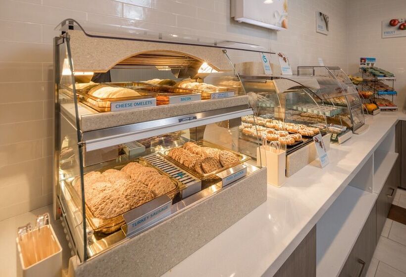 בית מלון כפרי Holiday Inn Express   Sunnyvale   Silicon Valley, An Ihg
