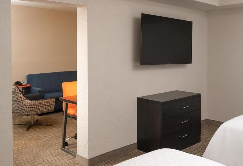 هتل Holiday Inn Express Rochester   Greece, An Ihg