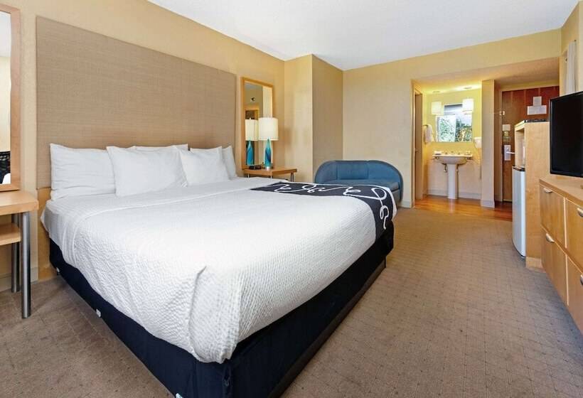 בית מלון כפרי La Quinta By Wyndham Coral Springs South