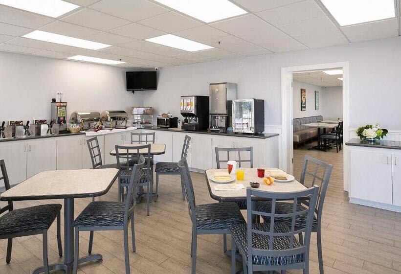 فندق Pismo Lighthouse Suites