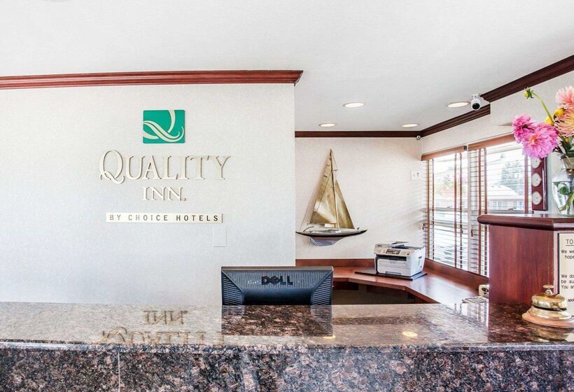 בית מלון כפרי Quality Inn Port Angeles  Near Olympic National Park