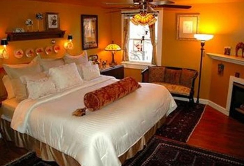 هتل Red Elephant Inn Bed And Breakfast