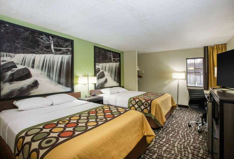 هتل Spark By Hilton Wichita East