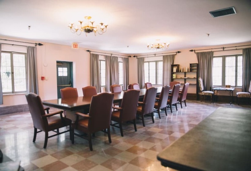 酒店 The Lodge At Wakulla Springs