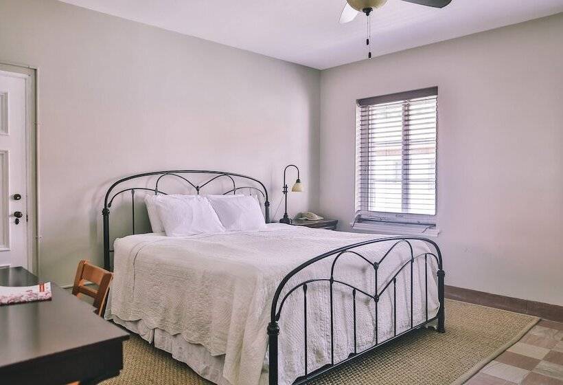 酒店 The Lodge At Wakulla Springs