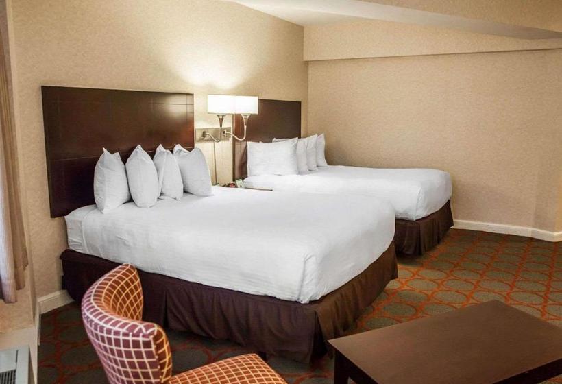 בית מלון כפרי The Virginian Suites, Ascend  Collection