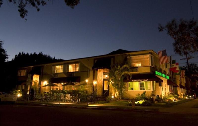 هتل Wilshire Crest