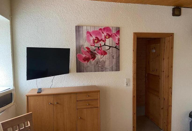 ベッドアンドブレックファースト Zimmervermietung Graupner