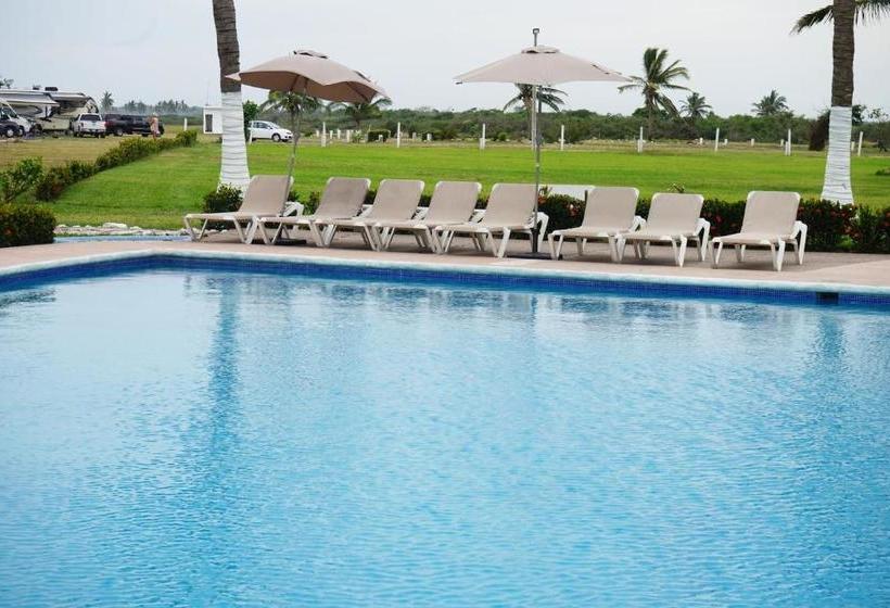 فندق Color Marino Seaside