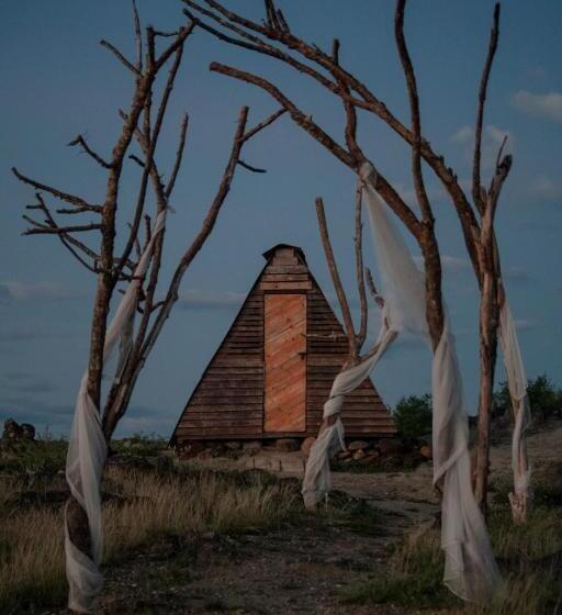 هتل Mana Star Lounge