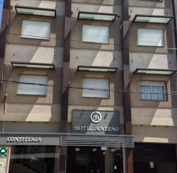 هتل Andino