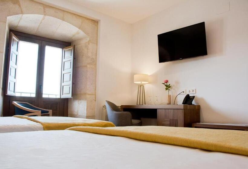 فندق Hospedería Monasterio De La Vid