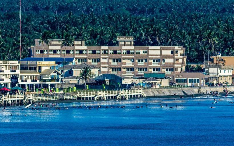 فندق Punta Baler