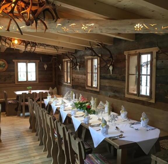 בית מלון כפרי Gasthof Zacherlbräu