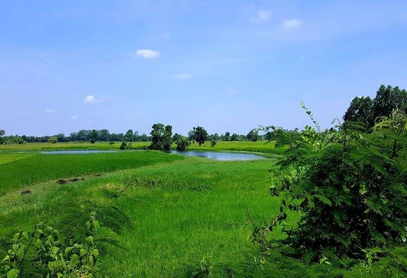 هتل Hideaway Resort Buriram
