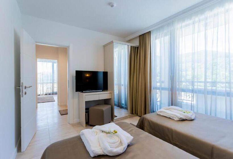 هتل Onyx Beach Residence   Free Parking & Beach Access