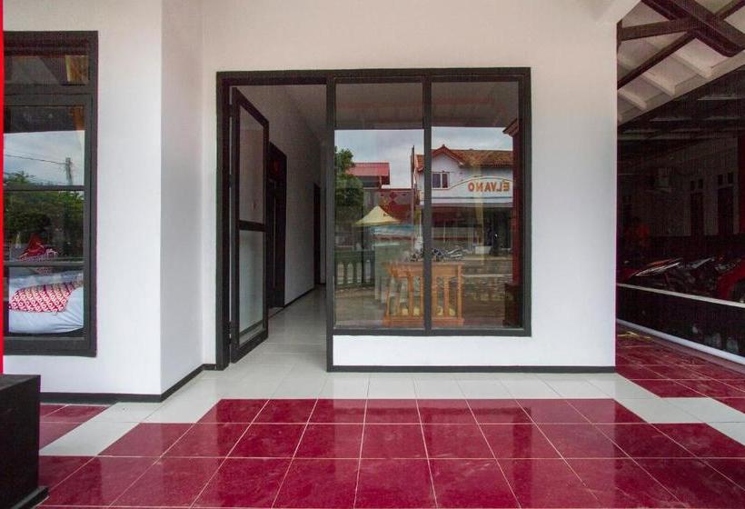 هتل Oyo 3126 Penginapan Suka Asih