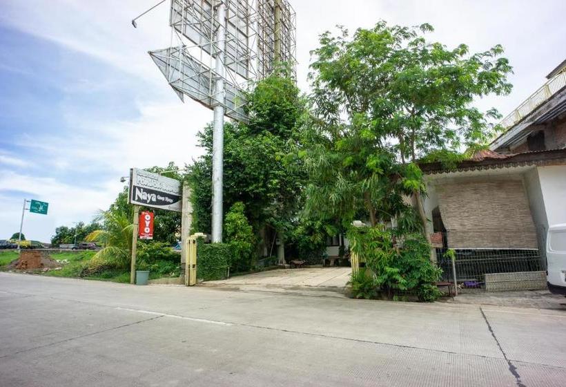 هتل Oyo 3139 Naya Guest House Syariah