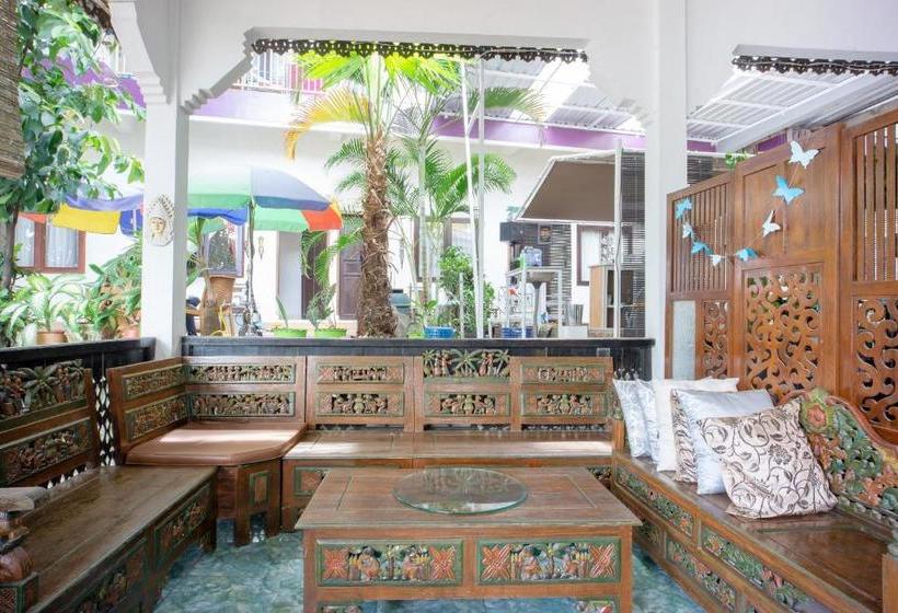 هتل Oyo 3139 Naya Guest House Syariah