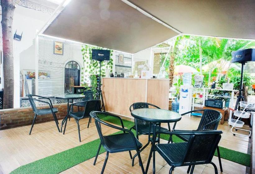 هتل Oyo 3139 Naya Guest House Syariah