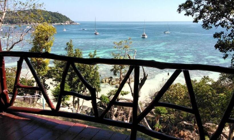 استراحتگاه Daya Hill Seaview