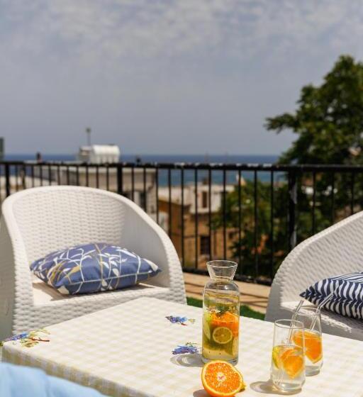 هاستل Homelike Guest House