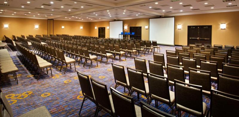 هتل Courtyard By Marriott Boston Billerica Bedford