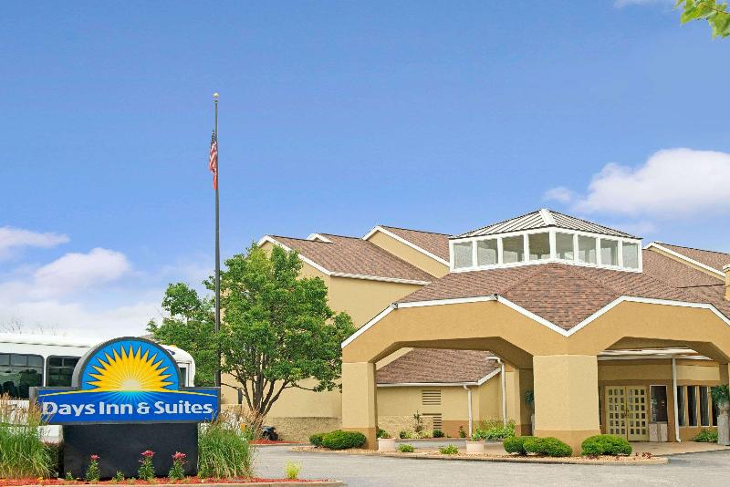 هتل Days Inn By Wyndham St. Louis/westport Mo
