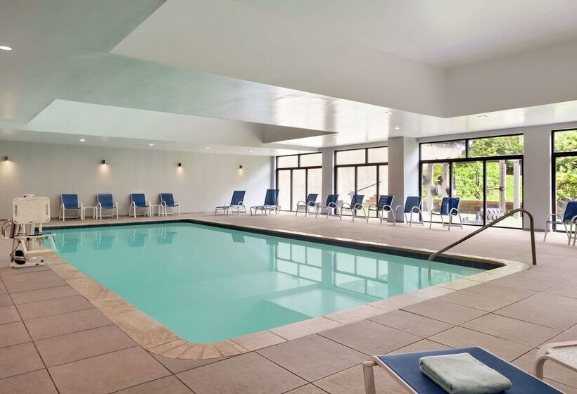 בית מלון כפרי Embassy Suites By Hilton Philadelphia Valley Forge