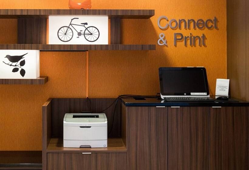 هتل Fairfield Inn & Suites Des Moines West