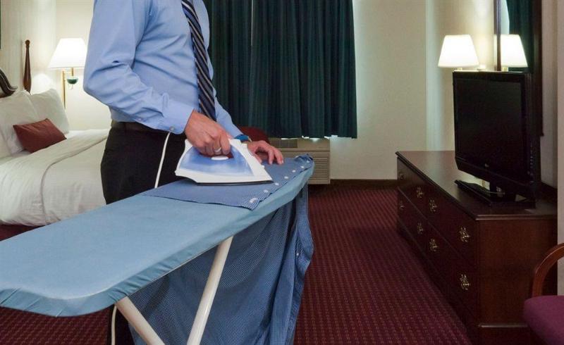 هتل Four Points By Sheraton Appleton