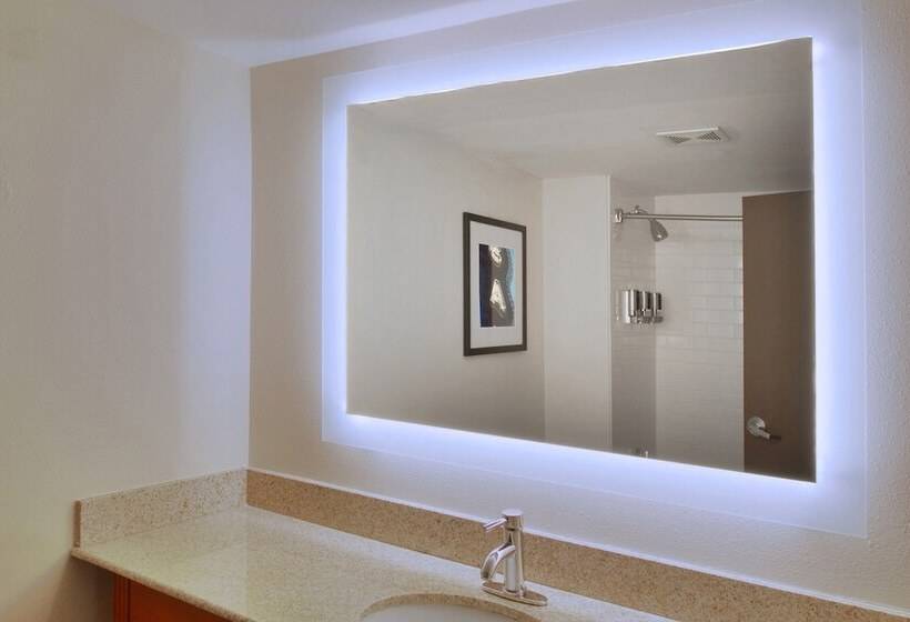 فندق Four Points By Sheraton Nashville Airport