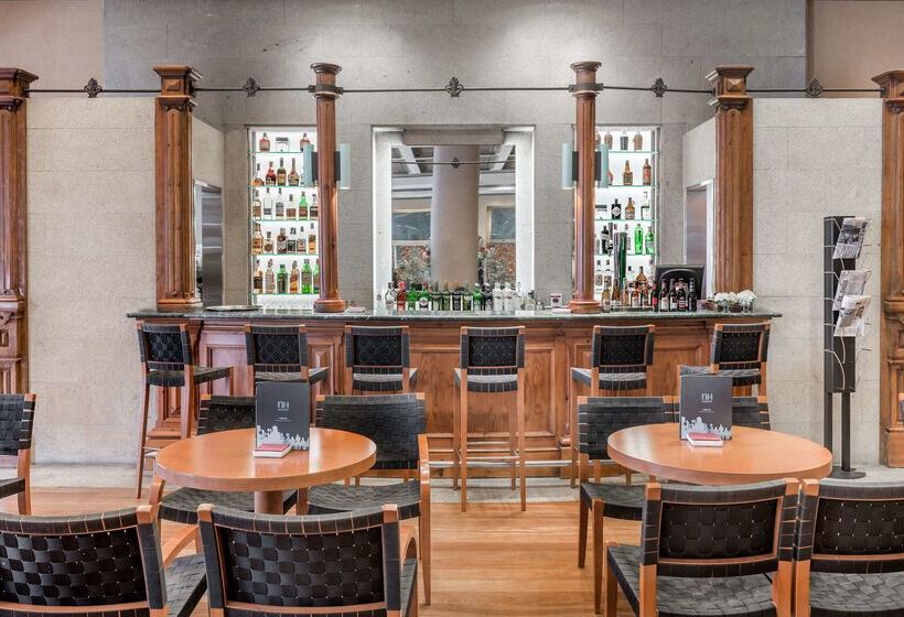 هتل NH Collection Vigo