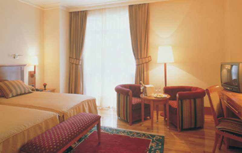 هتل NH Collection Vigo