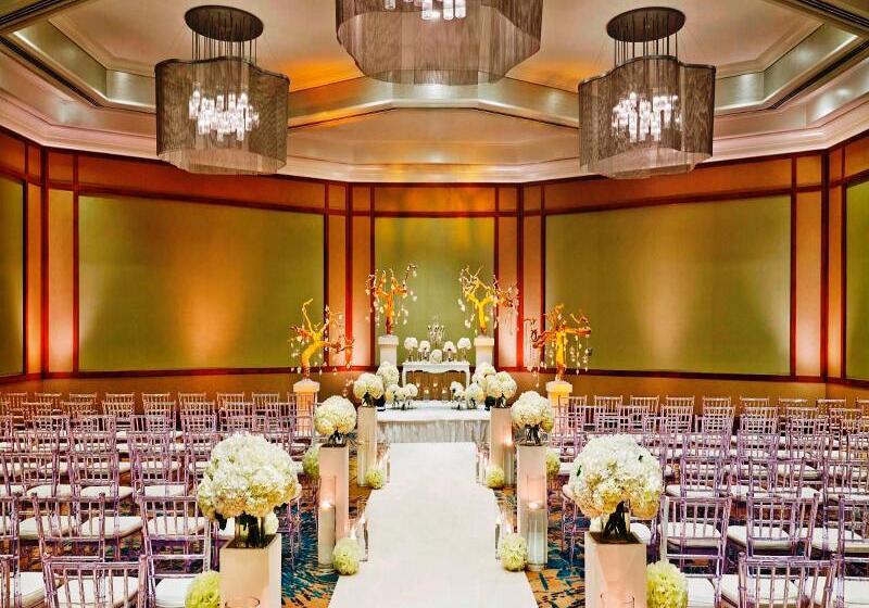 هتل The Westin San Diego Bayview