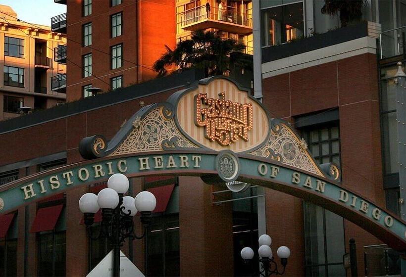 هتل The Westin San Diego Bayview