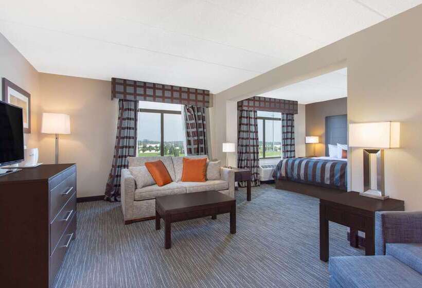 هتل Wingate By Wyndham Mechanicsburg