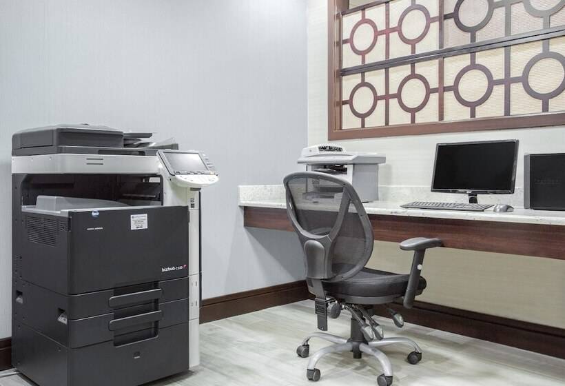 فندق Wingate By Wyndham Rock Hill / Charlotte / Metro Area