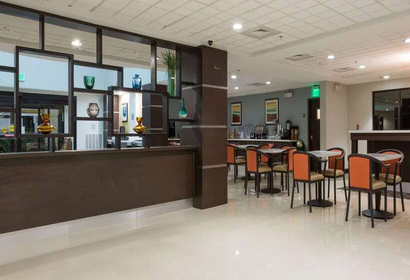 فندق Wingate By Wyndham Sulphur Near Lake Charles