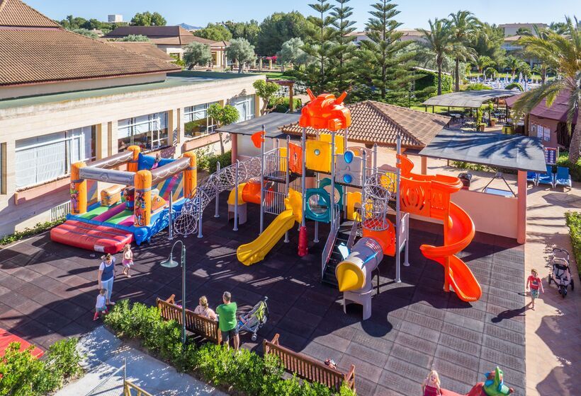 ホテル Zafiro Can Picafort